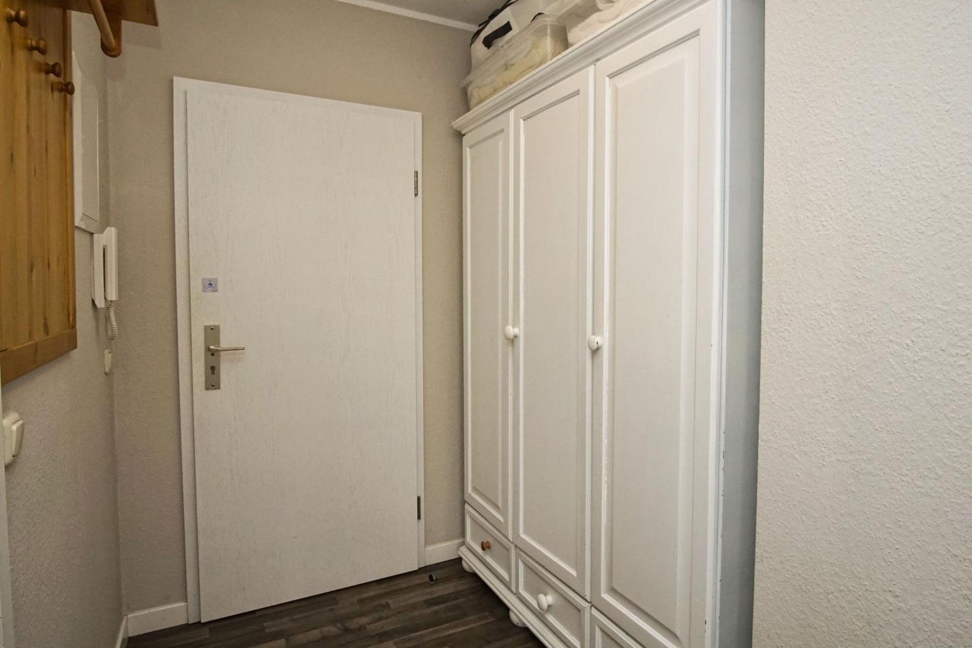 Zentrale Fewo Mit Balkon, Gratis Nutzung Vom Ahoi Erlebnisbad Und Sauna In Sellin - Villa Buskam Fewo 27 Goehren  Exterior foto